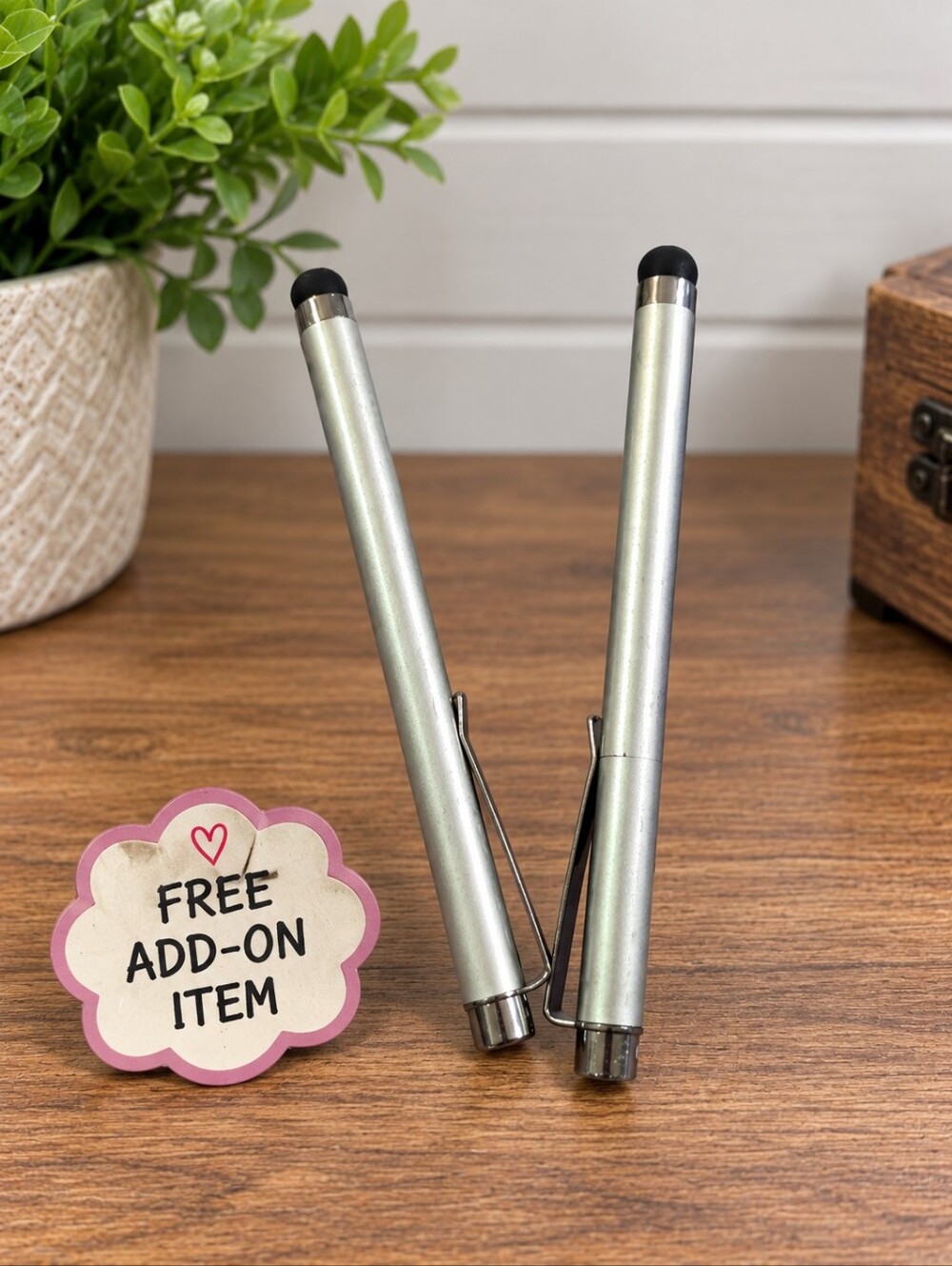 2-Piece Stylus Pen Set Free With Purchase